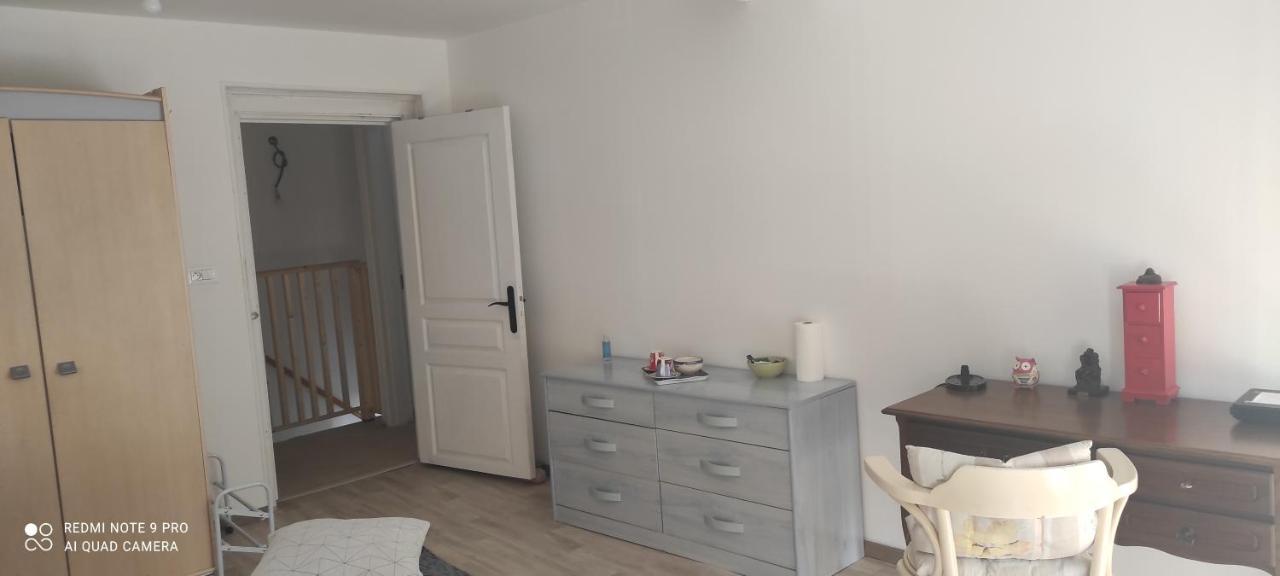 Apartament Les Plaisirs De La Ruralite Vendresse Zewnętrze zdjęcie