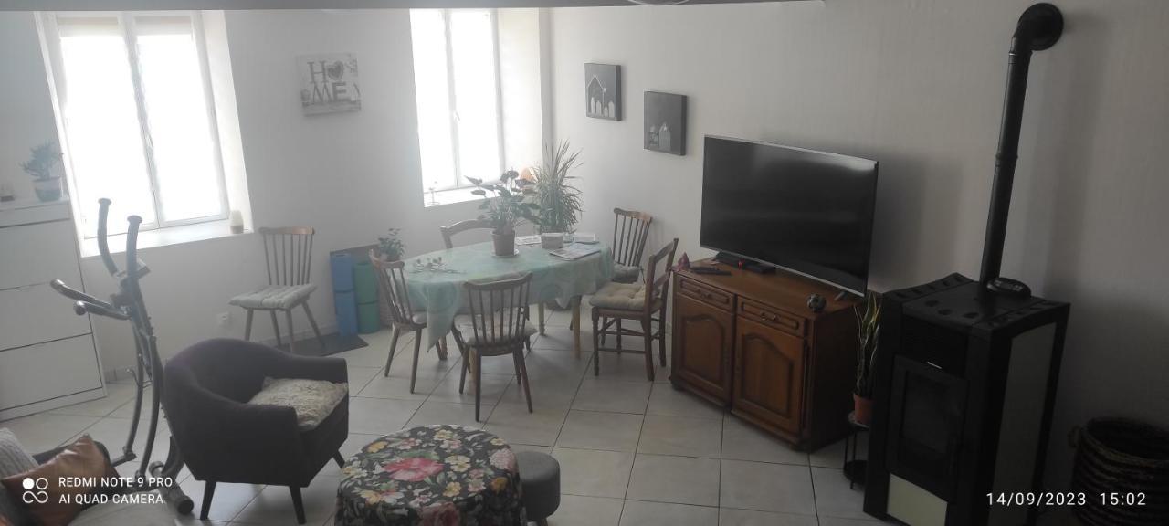 Apartament Les Plaisirs De La Ruralite Vendresse Zewnętrze zdjęcie